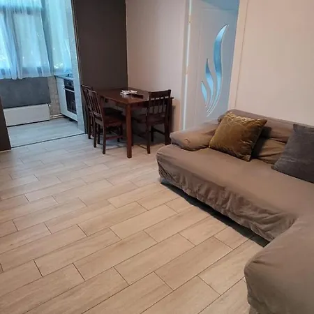 Apartament 3 Semidecomandat Năvodari