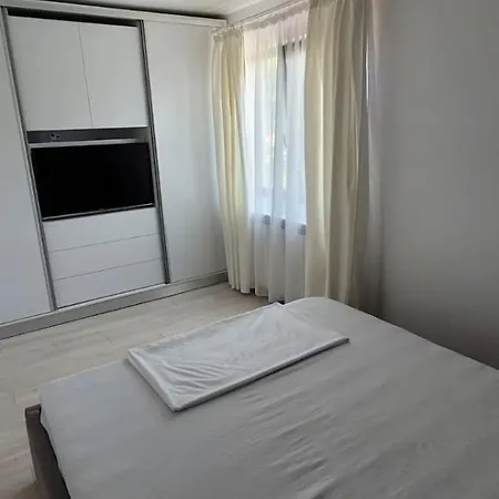 아파트 3 Semidecomandat Năvodari